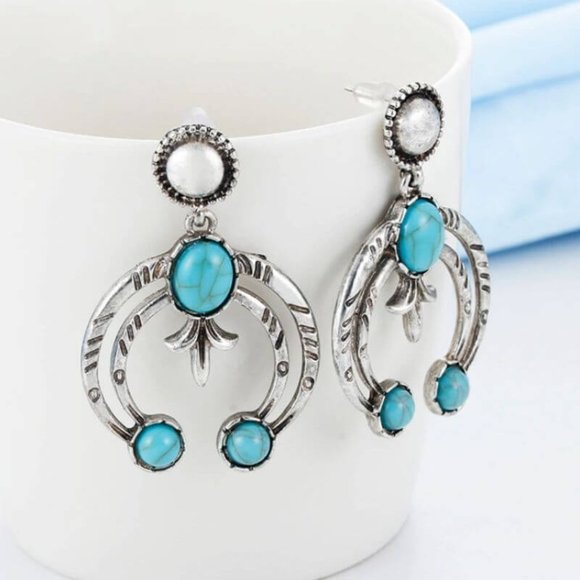 Dangle Moon Earrings With Chic Turquoise - Picture 2 of 2